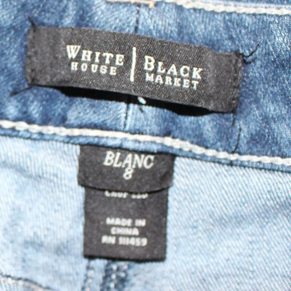 White House Black Market, Blanc cropped Leg Jeans - Picture 7 of 7